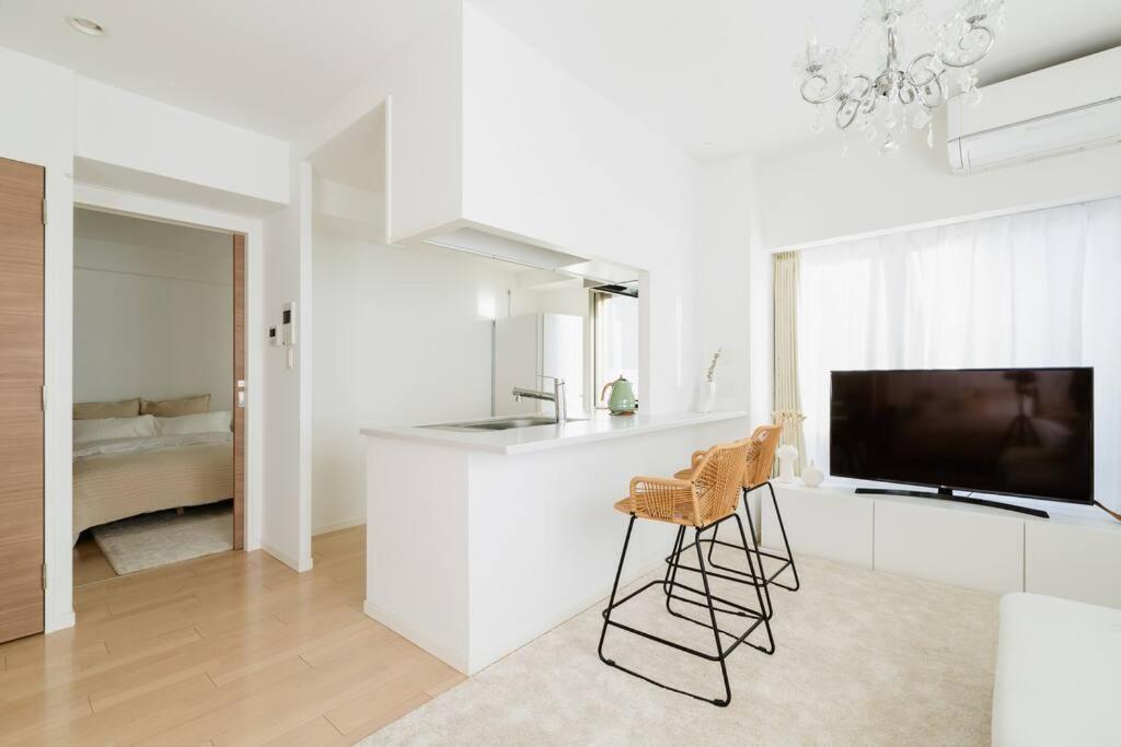Open Sale: Spacious Namba Near Dotonbori