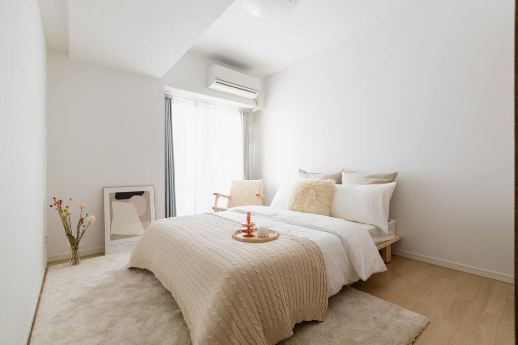 Apartment Open Sale: Spacious Namba Near Dotonbori *