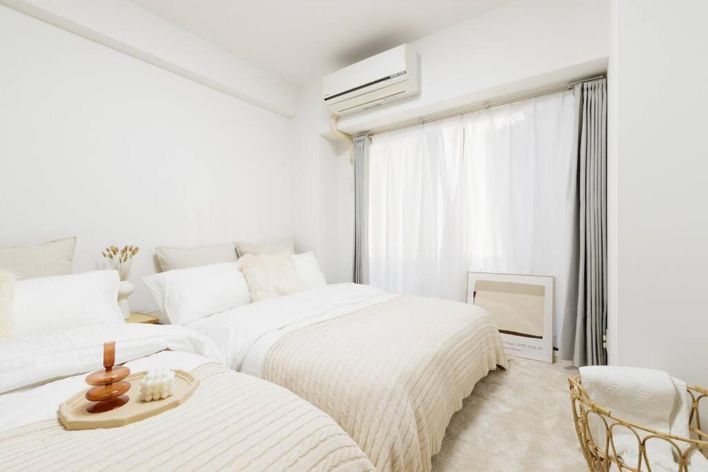 Open Sale: Spacious Namba Near Dotonbori Apartment *